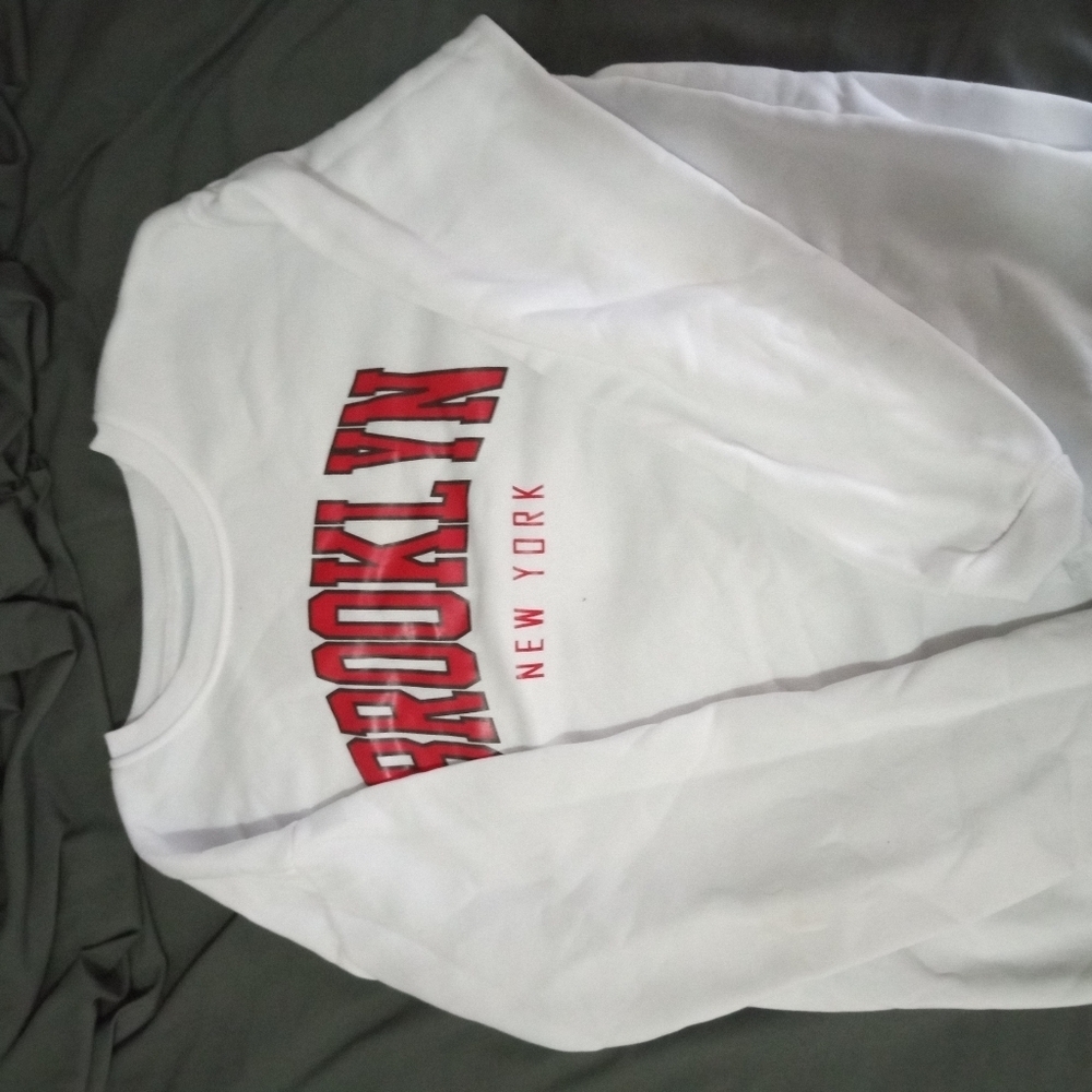 SHEIN (STMOVE) women's pullover hoodie size:medium